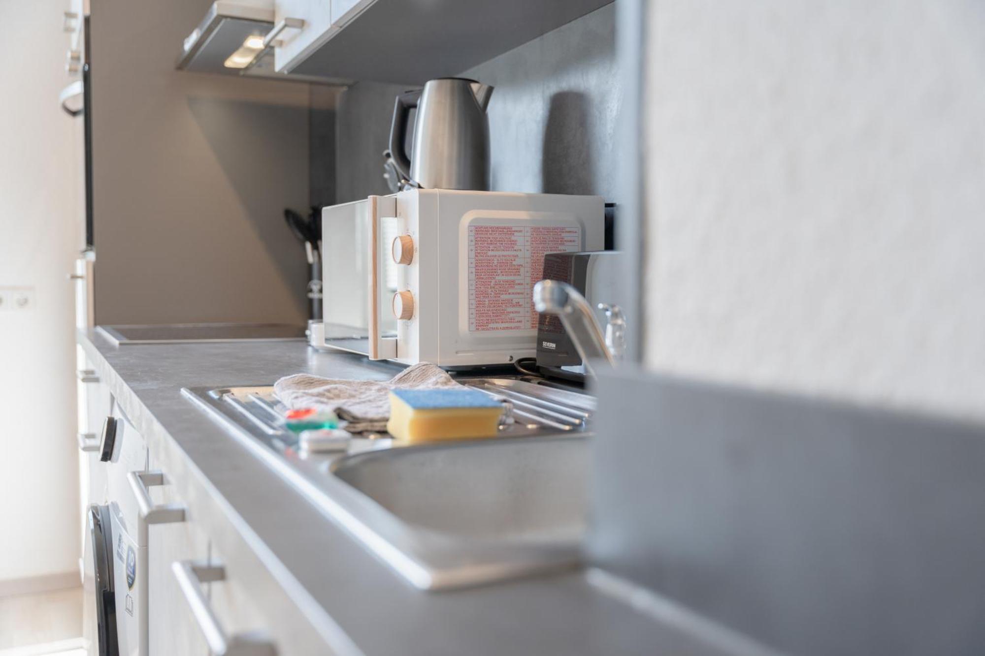Modernes Apartment In Top Lage Komfortabel Eingerichtet Mit Arbeitsplatz Und Kueche - Geibelsuite Hannover Exteriör bild