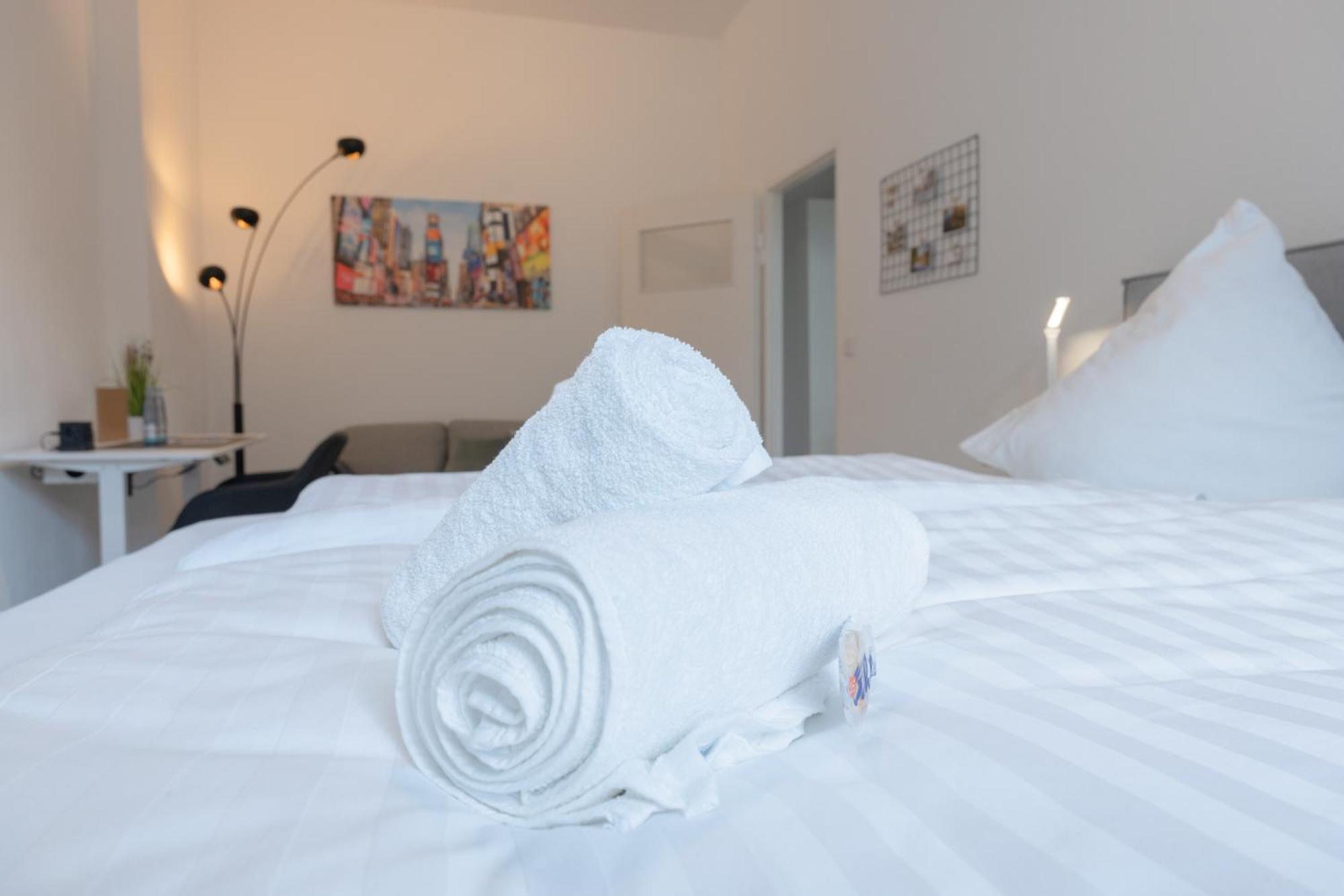 Modernes Apartment In Top Lage Komfortabel Eingerichtet Mit Arbeitsplatz Und Kueche - Geibelsuite Hannover Exteriör bild